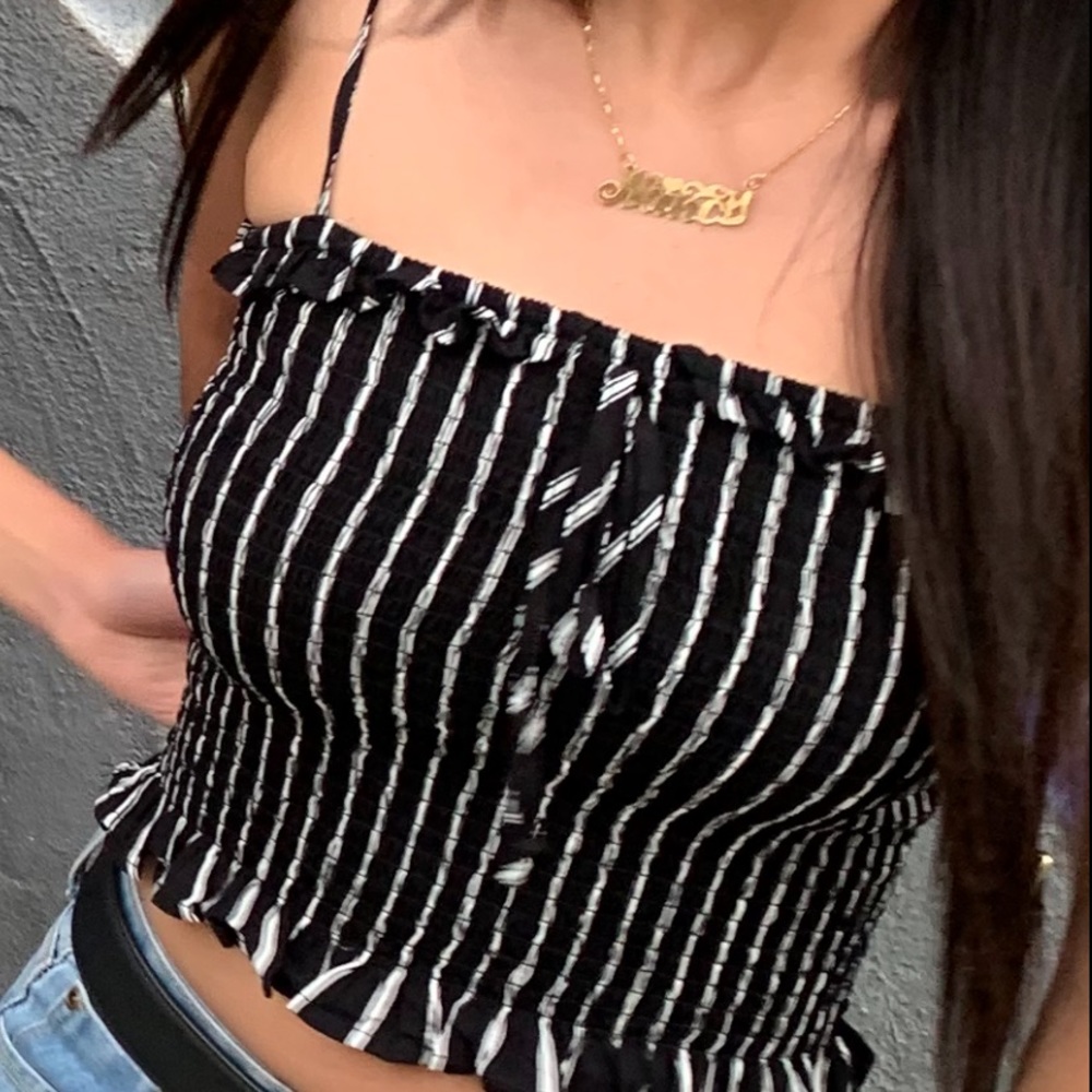Black & white summer tank cropped